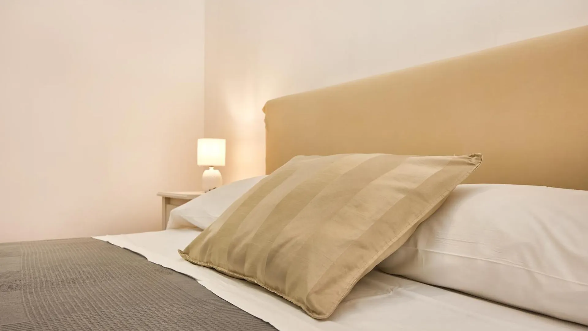 Hella Urbana 152 Apartamento Roma Itália