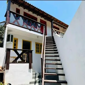Charmosos Na Avenida Principal De Apartamento Búzios